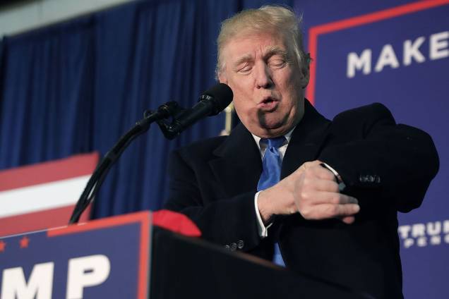 Candidato à presidência americana, Donald Trump faz discurso de campanha, em Leesburg, na Virgínia - 07-11-2016