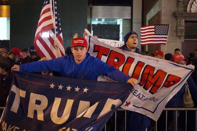 Apoiadores do candidato republicano à Presidência dos Estados Unidos, Donald Trump, em Nova York - 09/11/2016REUTERS/Mike Segar