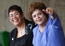 Dilma (à dir.) também tem a sua criatura: Erenice Guerra. Uma manda, a outra obedece