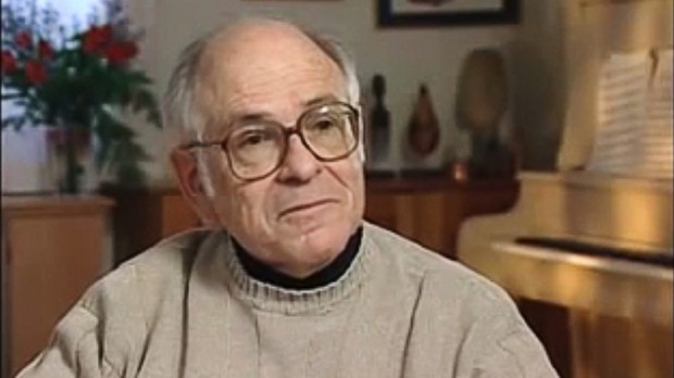 Ernest Kinoy (Foto: Reprodução)