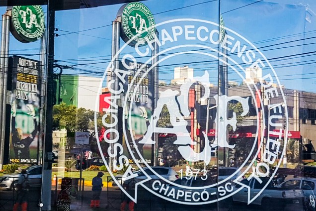Movimentação na cidade de Chapecó-SC após o acidente que vitimou atletas e comissão técnica da Chapecoense na Colômbia