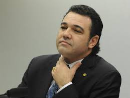 Feliciano mira Alckmin