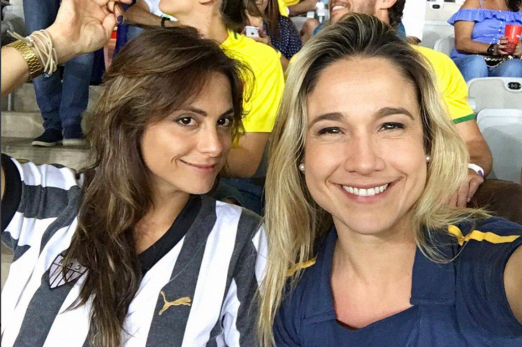 Jornalista Fernanda Gentil e a namorada, Priscila Montandon, também jornalista