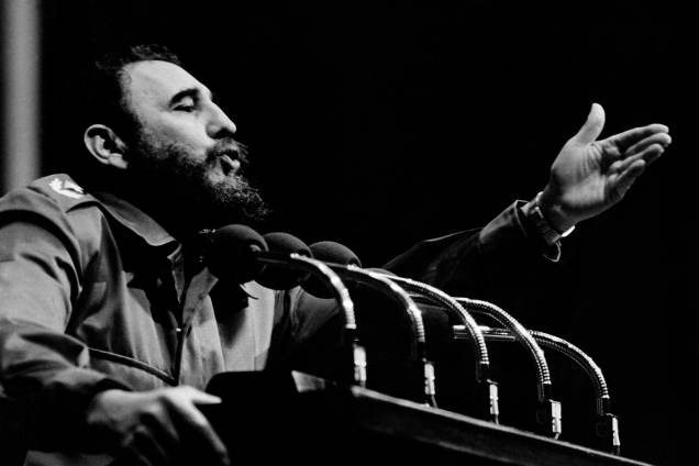 Fidel Castro, então presidente de Cuba, discursa em evento do partido comunista cubano em 1970, em Havana