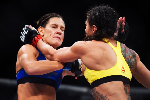 Cláudia Gadelha enfrenta Cortney Casey na quarta luta do card principal do UFC Fight Night, realizado no Ginásio do Ibirapuera, em São Paulo (SP) - 19/11/2016