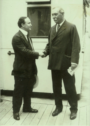 (E-D) Harry Houdini e Arthur Conan Doyle (Foto: reprodução)