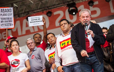 Lula discursa em evento da CUT: ameaças e acusações mirabolantes. Vote, sim, Lula...