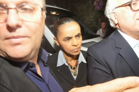 Marina chega neste s&aacute;bado &agrave; cada da fam&iacute;lia Campos: chegou de preto, como vi&uacute;va