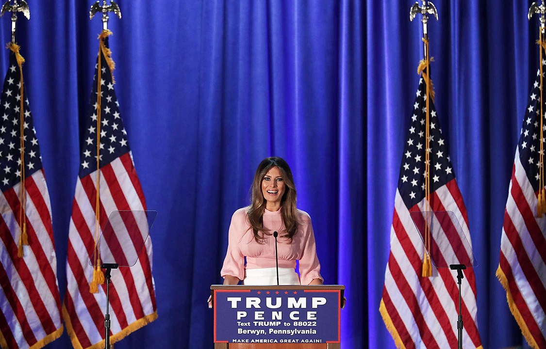 Melania Trump, esposa do presidenciável Donald Trump, discursa durante campanha na Pensilvânia