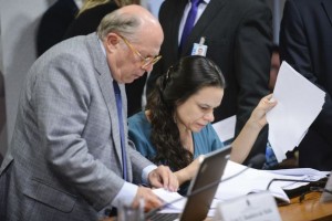 miguel-reale-jr-e-janaina-paschoal-autores-do-pedido-de-impeachment-em-s_1