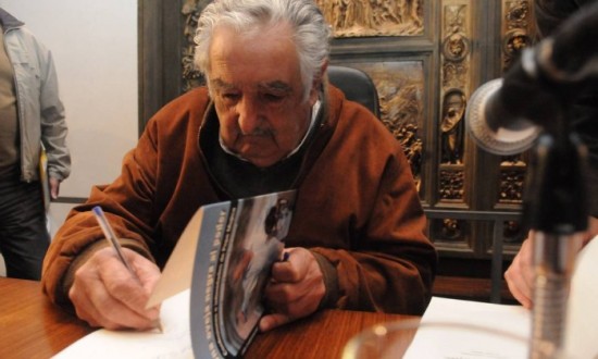 Mujica livro 2