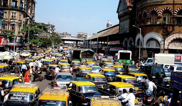 Mumbai, na &Iacute;ndia, campe&atilde; mundial em tempo perdido em deslocamentos