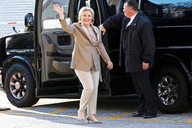 A candidata democrata à Presidência dos Estados Unidos, Hillary Clinton, chega para votar na Escola primária de Grafflin, em Nova York - 08/11/2016