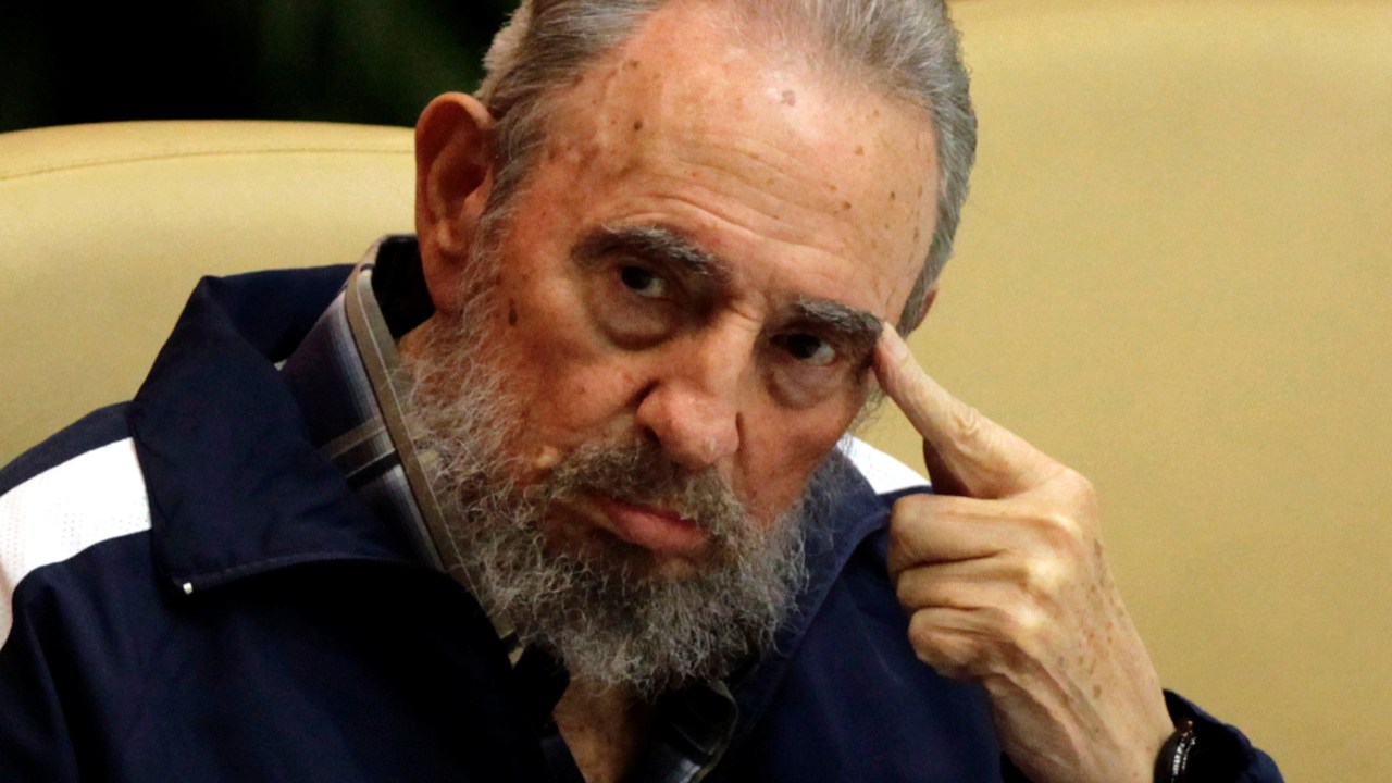 Morre o ex-ditador cubano Fidel Castro aos 90 anos
