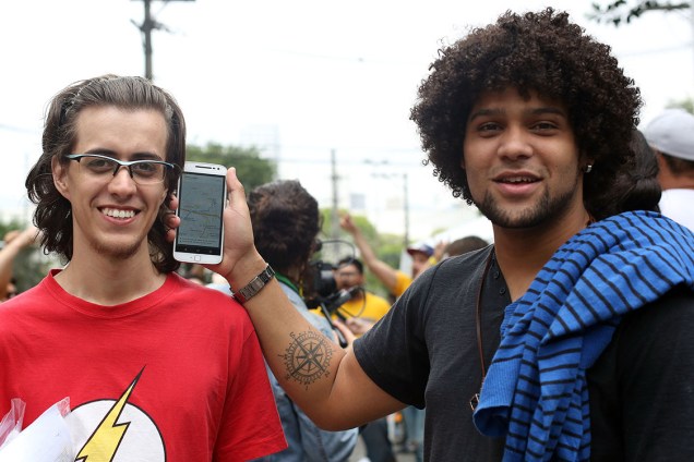 Estudantes aguardam para realizar a prova do Enem, em São Paulo