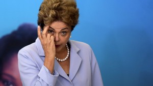 presidente-dilma-rousseff-durante-cerimonia-de-anuncio-de-investimentos-no-setor-eletrico-em-brasilia-1439313494169_1920x1080