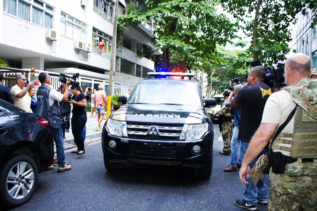O ex-governador do Rio de Janeiro, Sérgio Cabral, foi preso pela Operação Calicute, desdobramento da Lava Jato, nesta quinta-feira (17)