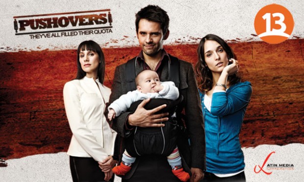 Parte do elenco da série chilena 'Pushovers'