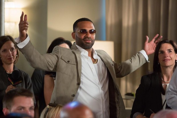 Mike Epps em 'Survivor's Remorse' (Fotos: Starz)