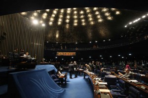 Plenário do Senado: reação da turma da boquinha só depois das eleições