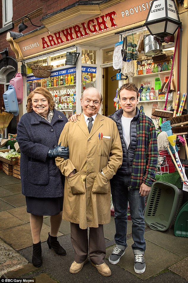 ‘Still Open All Hours’ terá terceira temporada VEJA