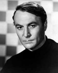 Robert Loggia in em 'T.H.E. Cat' (Foto: )