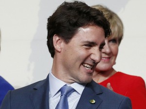 Só estampa: narcisismo e esquerdismo de butique são a base de Justin Trudeau, o belo (Reuters/Kevin Lamarque)