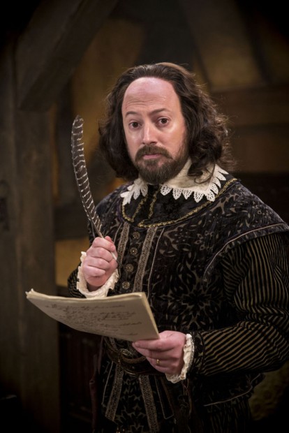 David Mitchell como Shakespeare. (Foto: Colin Hutton/BBC)