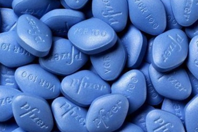 Governo Bolsonaro compra 35 mil comprimidos de Viagra deputado