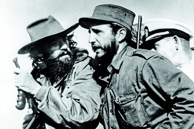 Em Havana, com o companheiros de guerrilha Camilo Cienfuegos (Janeiro, 1959)