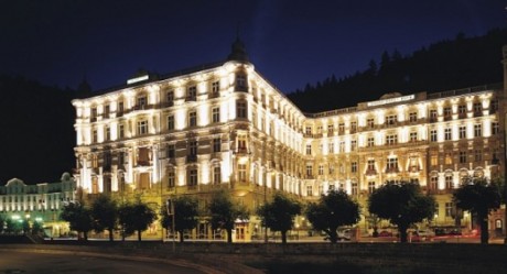 O agente secreto James Bond de '007 Cassino Royale’, de Martin Campbell, passou pelo Grandhotel Pupp em Karlovy Vary, na República Tcheca.