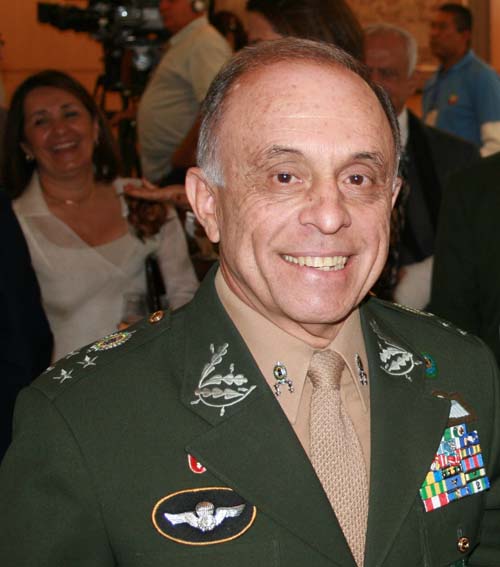 ‘O general mentiu’, por Ricardo Noblat