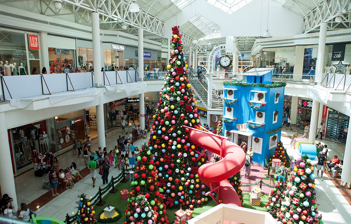 Shopping Center em véspera de Natal na cidade de Belo Horizonte, Minas Gerais