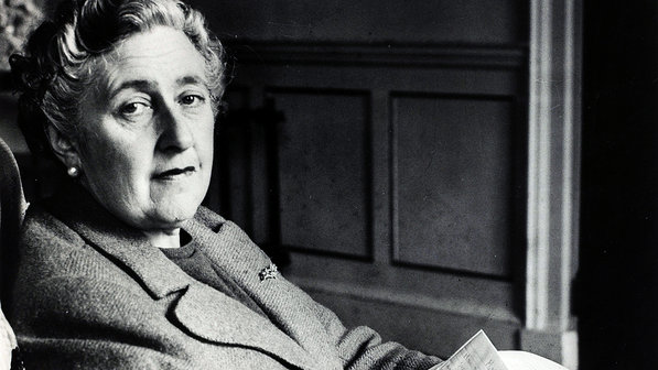 A escritora britânica Agatha Christie (Hulton Archive/Getty Images)