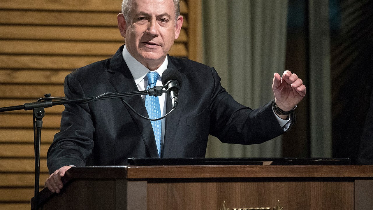 O primeiro-ministro israelense Benjamin Netanyahu durante coletiva - 24/12/2016