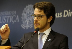 Vasconcelos: de sa&iacute;da do governo