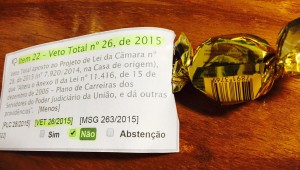 Bombom no lugar de vuvuzela