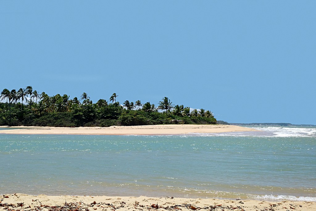 Caraiva - coast of Bahia Beach
