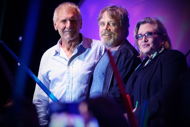 Os atores Harrison Ford, Mark Hamill e a atriz Carrie Fisher em San Diego 10/07 2015