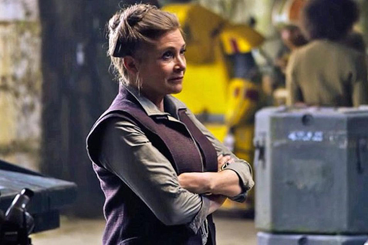 Carrie Fisher como General Leia em Star Wars: O Despertar da Força.