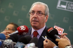 Cunha: defesa pr&oacute;pria