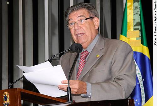 José Eduardo Dutra, Cyro Miranda e Roberto Requião entram na luta pelo troféu e garantem o baixo nível da eleição de abril