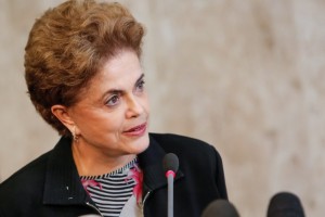 Dilma: falar ou não?