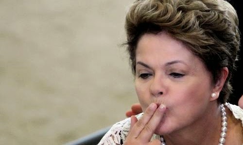 Dilma-beijiinho