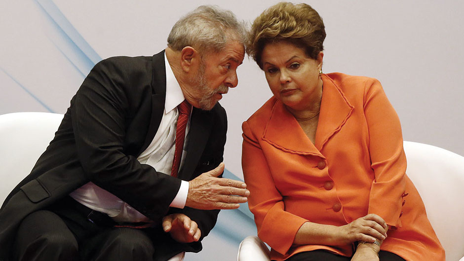 Luiz Inácio Lula da Silva e Dilma Rousseff, ex-presidentes do Brasil pelo Partido dos Trabalhadores (PT)
