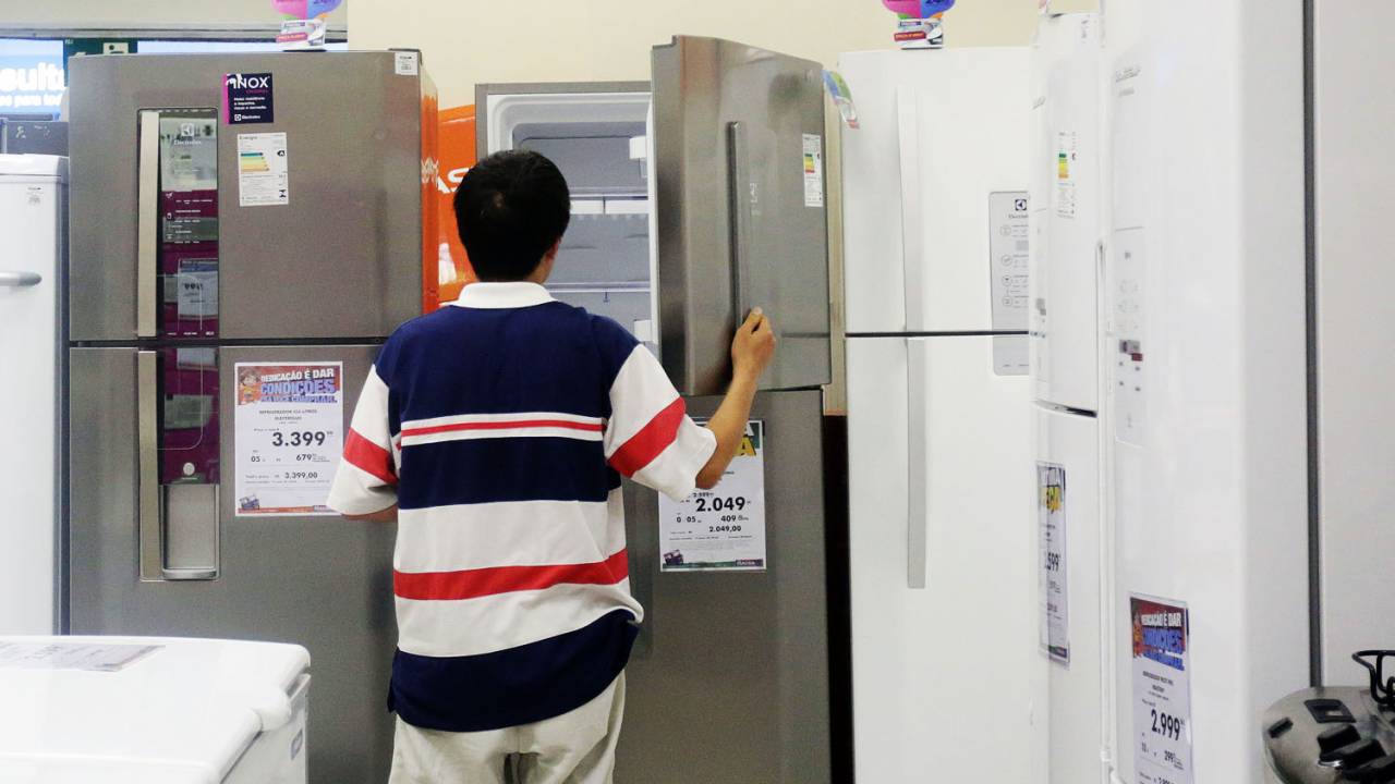 Economia - Consumo - Inflação - geladeiras
