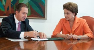 Campos e Dilma: toma, não quero mais