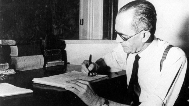 Graciliano armos