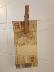 lavagem de dinheiro