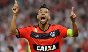 Léo Moura: identificado com o Flamengo